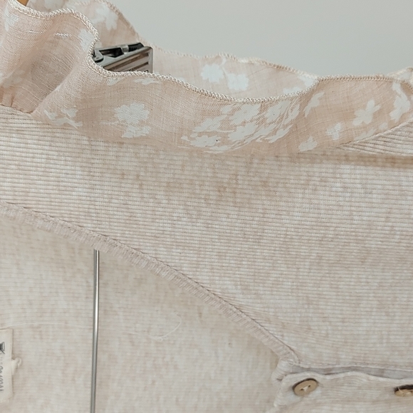 Beige Ruffle Short Dress Size S - Picture 4 of 6